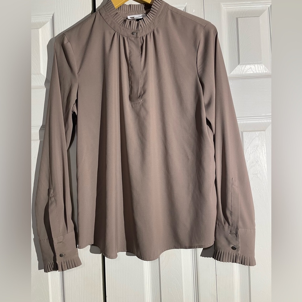Color: dark beige size: medium brand: Calvin Klein
